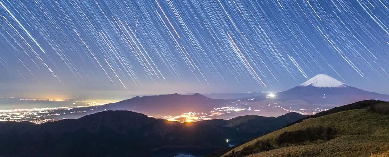 季節限定のイベントで、星空観賞会などもあります